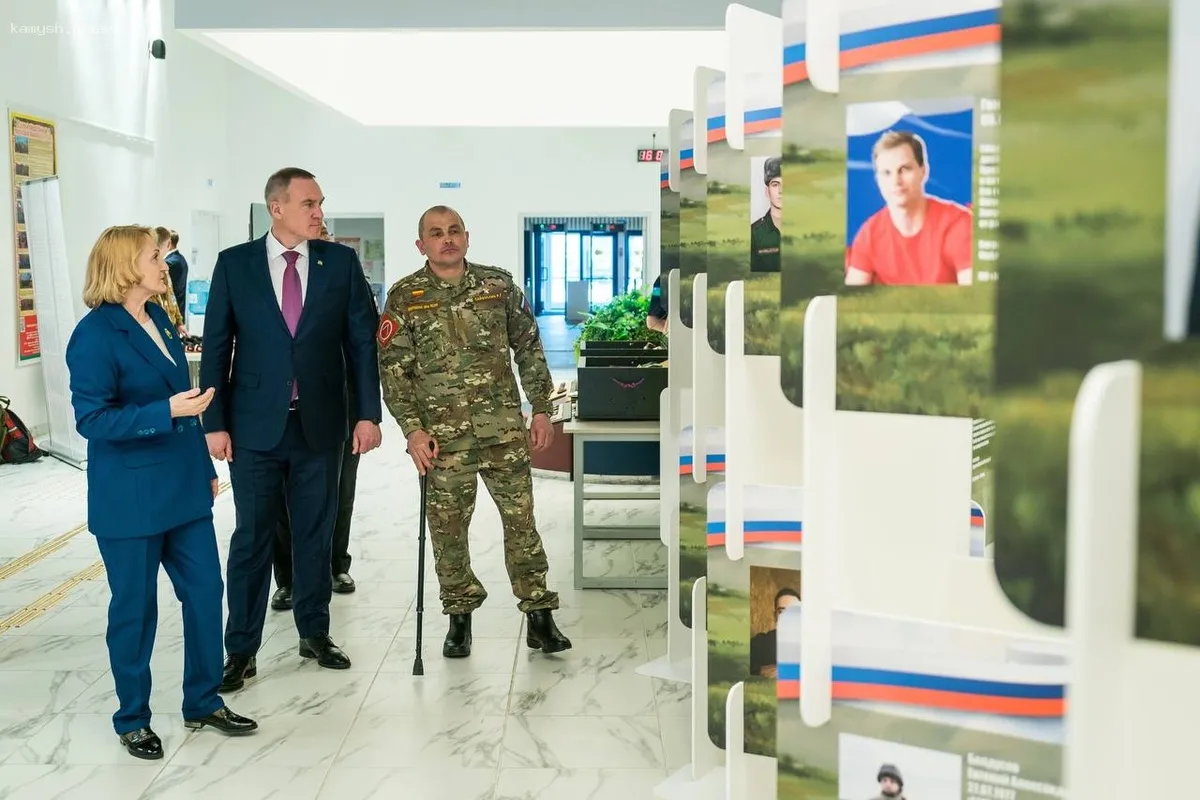 Руслан Кухарук, глава Югры, посетил встречу активистов реготделений Поискового движения России
