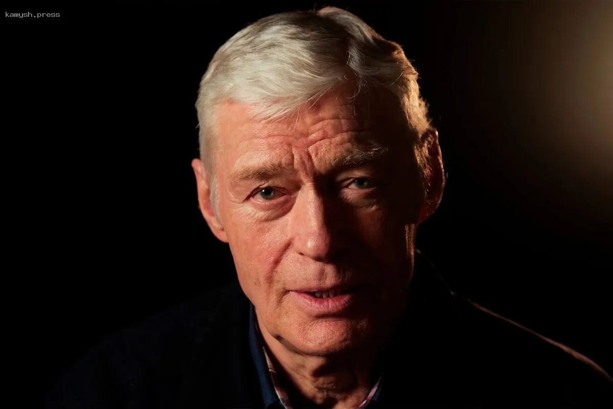 Культовые личности и творческие деятели поздравили военнослужащих с Днем защитника Отечества