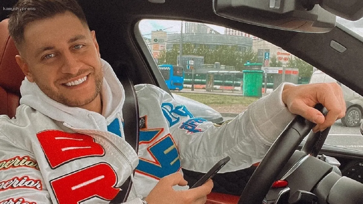 Давид Манукян поделился подробностями отдыха в Сочи с беременной Мари Краймбрери