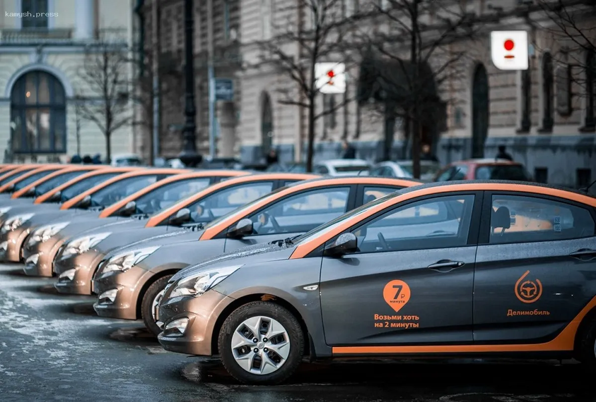 Автоэксперт: Ограничение скорости в каршеринге повысит уровень безопасности поездок