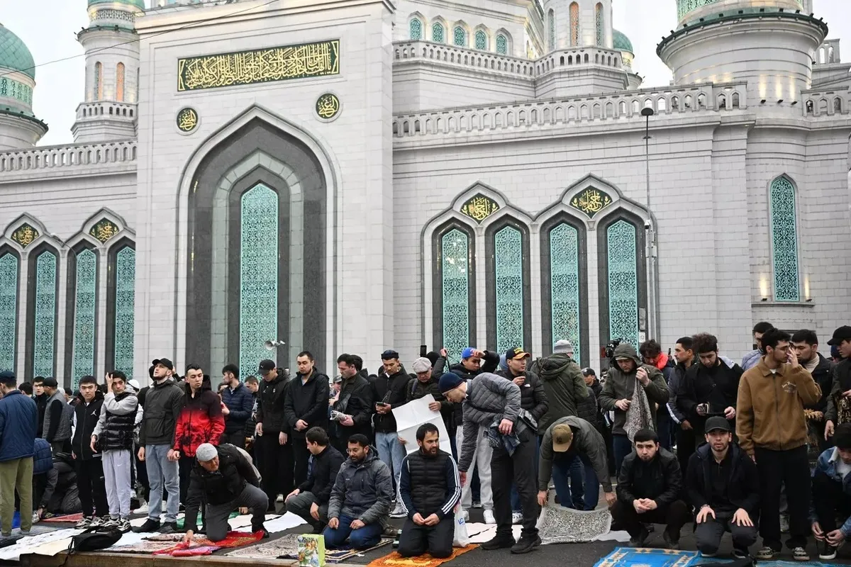 В Дагестане 31 марта и 1 апреля объявлены выходными в честь Ураза-байрам