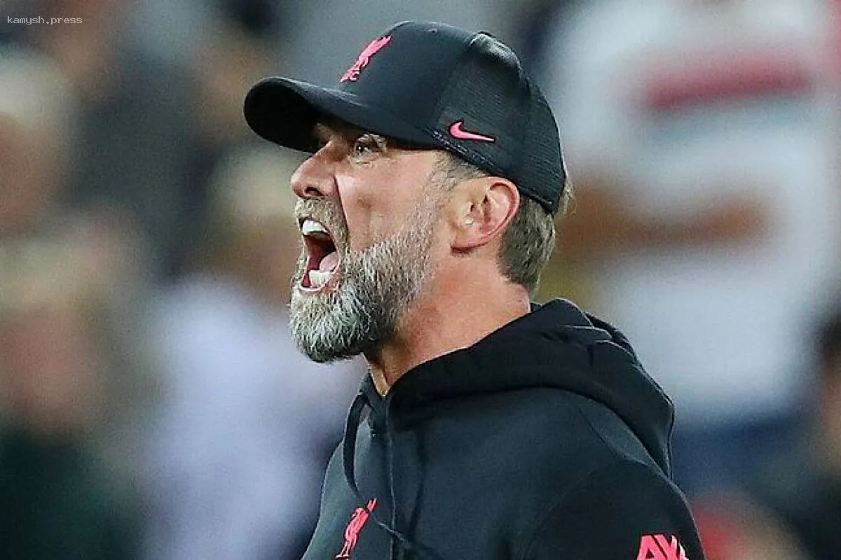 УЕФА наказал британского рефери за оскорбительные замечания в адрес тренера Ливерпуля