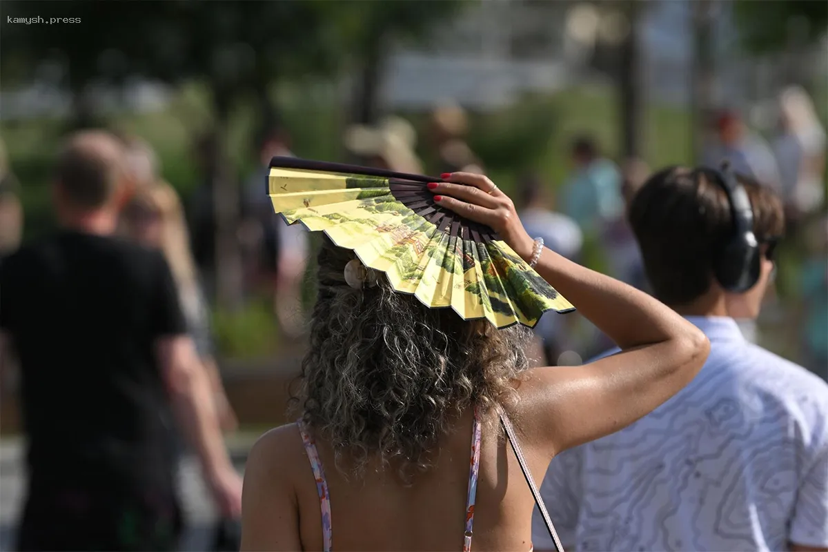 Климатолог из Новосибирска предупредил о летней аномальной жаре и наводнениях