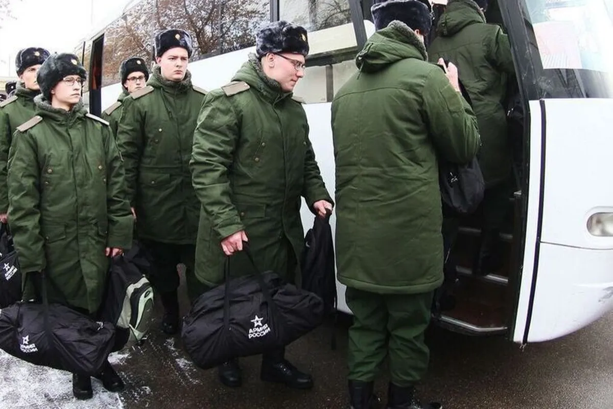 Госдума одобрила изменения в процедуру призыва на военную службу