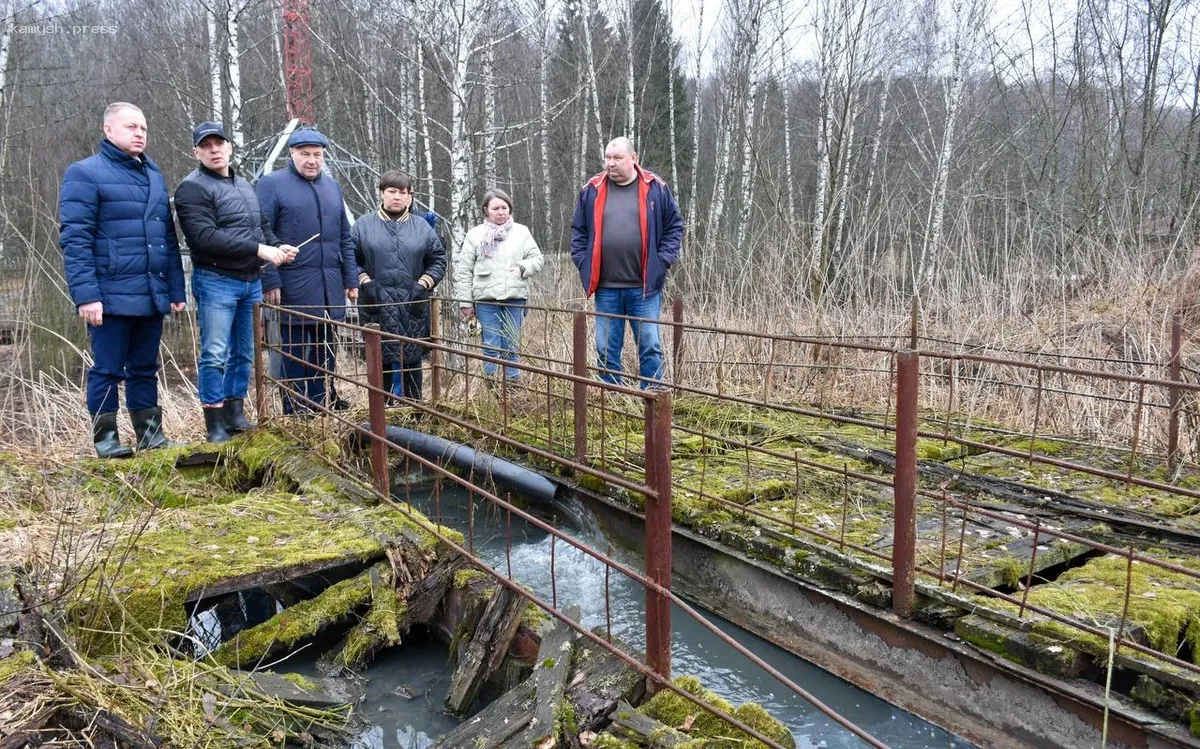 Депутат Артем Садула посетил проблемный объект в Ашукино