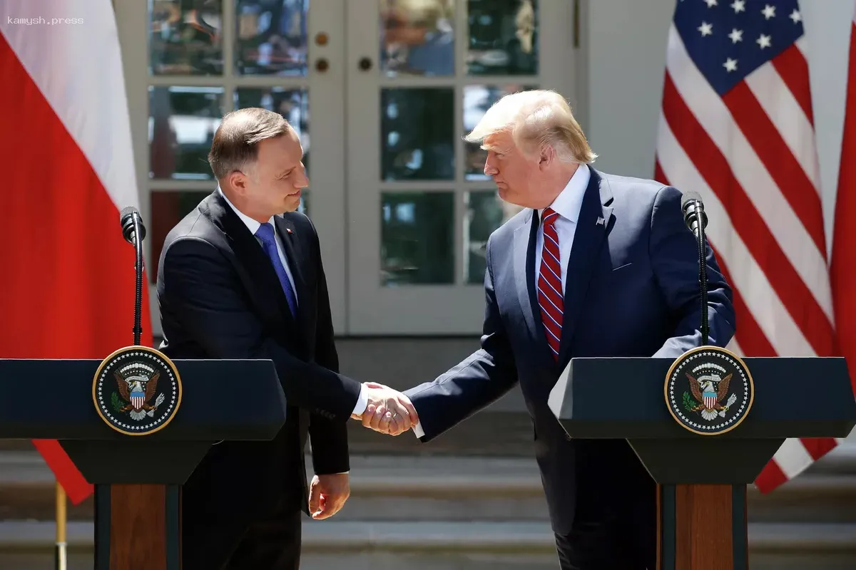 Встреча Трампа с Дудой заняла всего 10 минут вместо запланированных 60