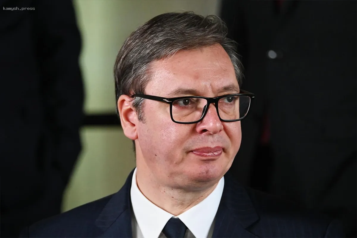 Президент Сербии Вучич ждет прибытия ФСБ и ФБР для расследования инцидента 15 марта