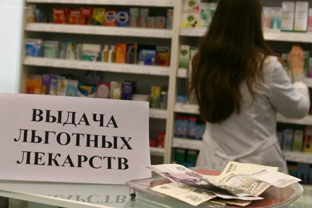 Губернатор Тамбовской области потребовал устранить нехватку льготных медикаментов