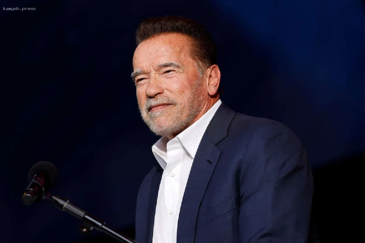 Арнольд Шварценеггер поделился личным откровением о скульптуре Владимира Путина