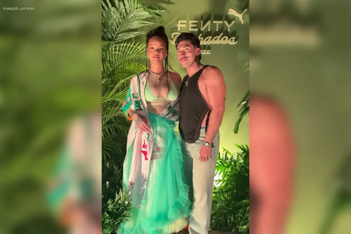 Рианна удивила публику своим экстравагантным стилем