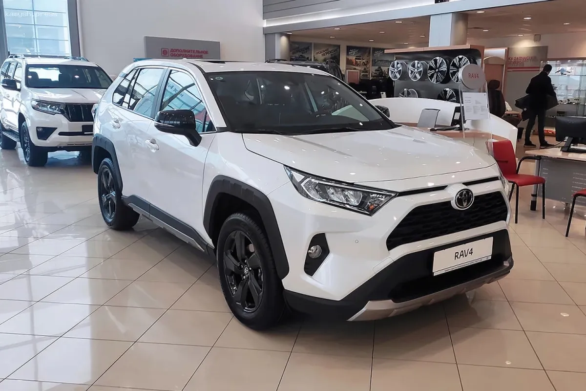 Специалисты раскрывают планы Toyota по возвращению на российский рынок