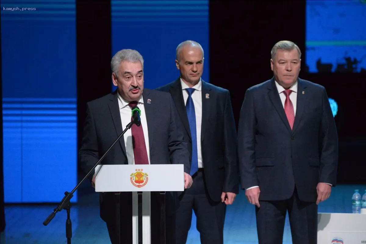 Леонид Черкесов, спикер Госсовета Чувашии: Необходимо продолжать усердно трудиться для достижения значимых успехов