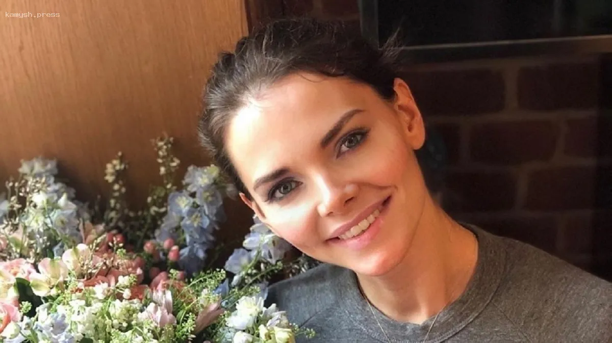 «Внутренний крах»: Лиза Боярская поделилась мыслями о неверности