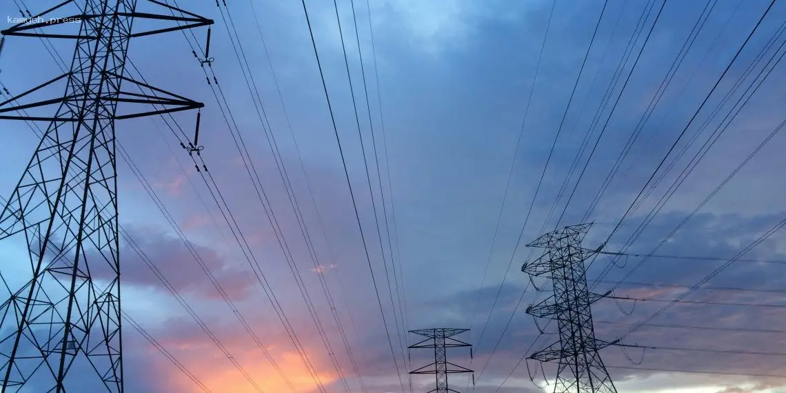 В «Укрэнерго» заявили о высоком потреблении электроэнергии и обратились к гражданам