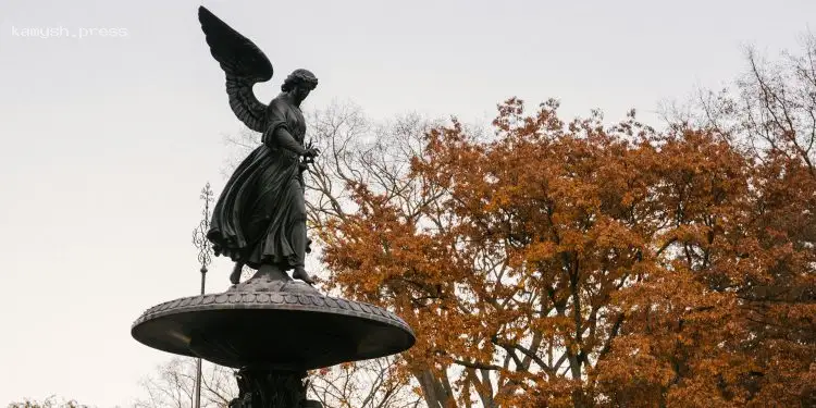 Маша Ефросинина опровергла слухи о разводе и измене мужа