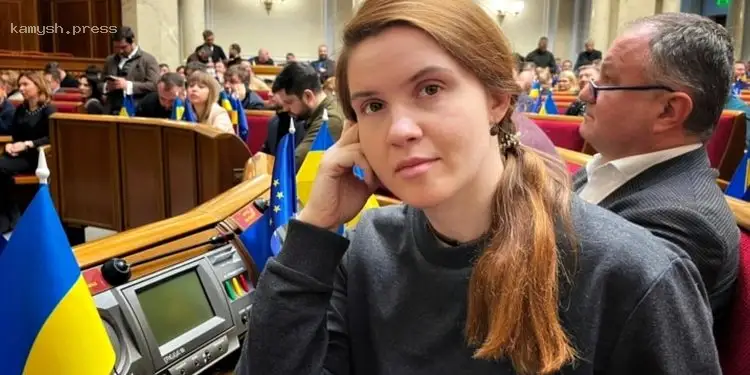 В Раде сообщили, сколько нардепов не поддержали отстранение Безуглой от заседаний