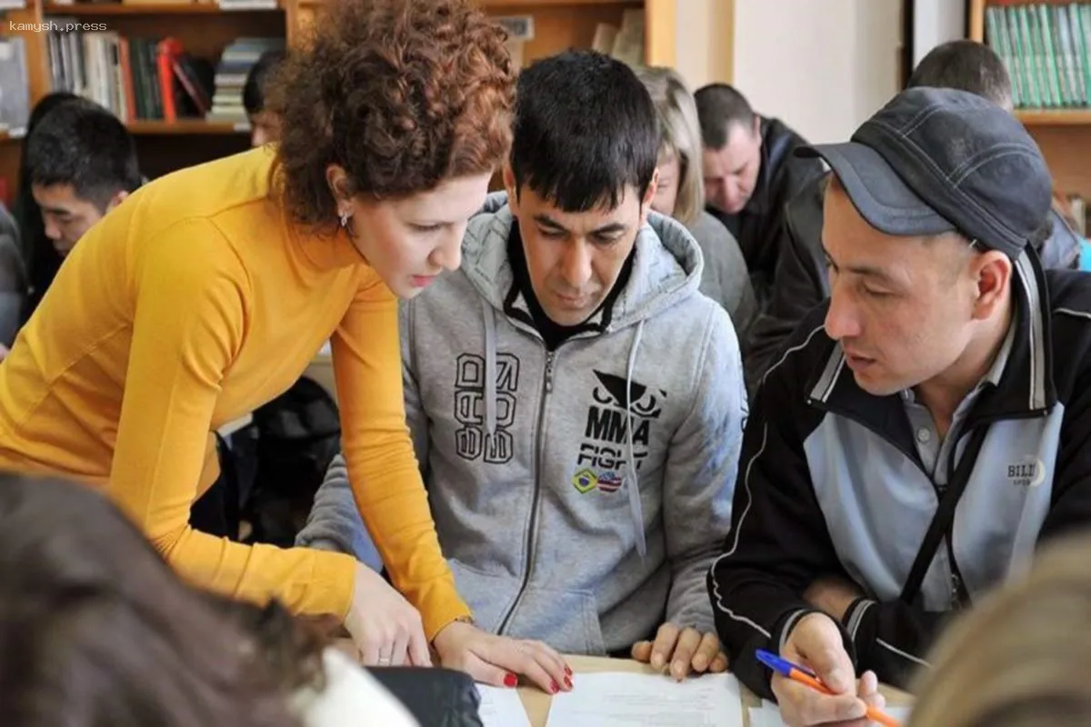 В Татарстане запускают центр адаптации для мигрантов на фоне растущей миграционной активности