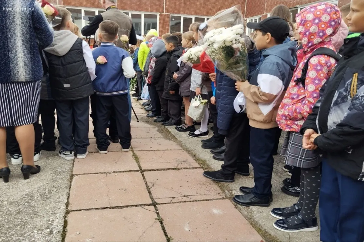 В Новосибирске за один день родители первоклассников подали почти 10 тысяч заявлений в школы