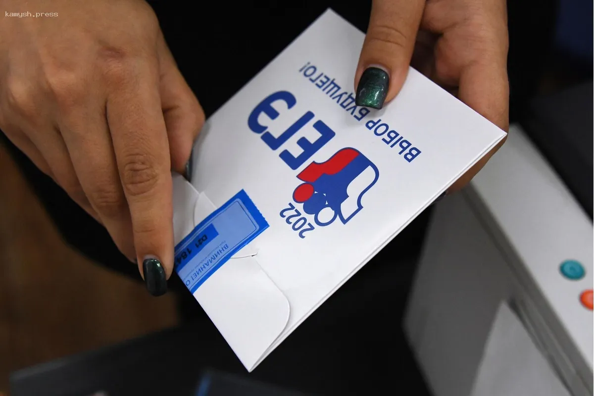 Рособрнадзор не планирует отменять ЕГЭ для призеров олимпиад