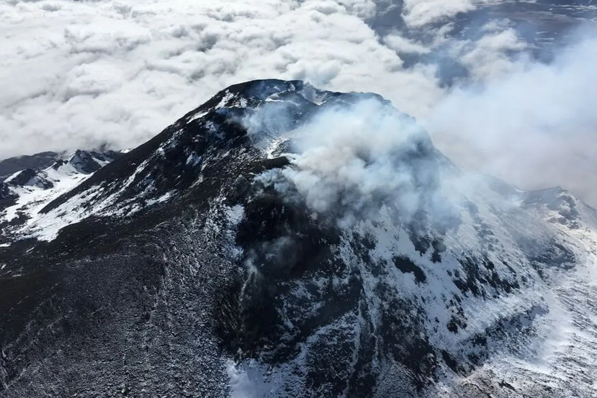 Пепел на Камчатке прекратил осадки на следующий день после извержения