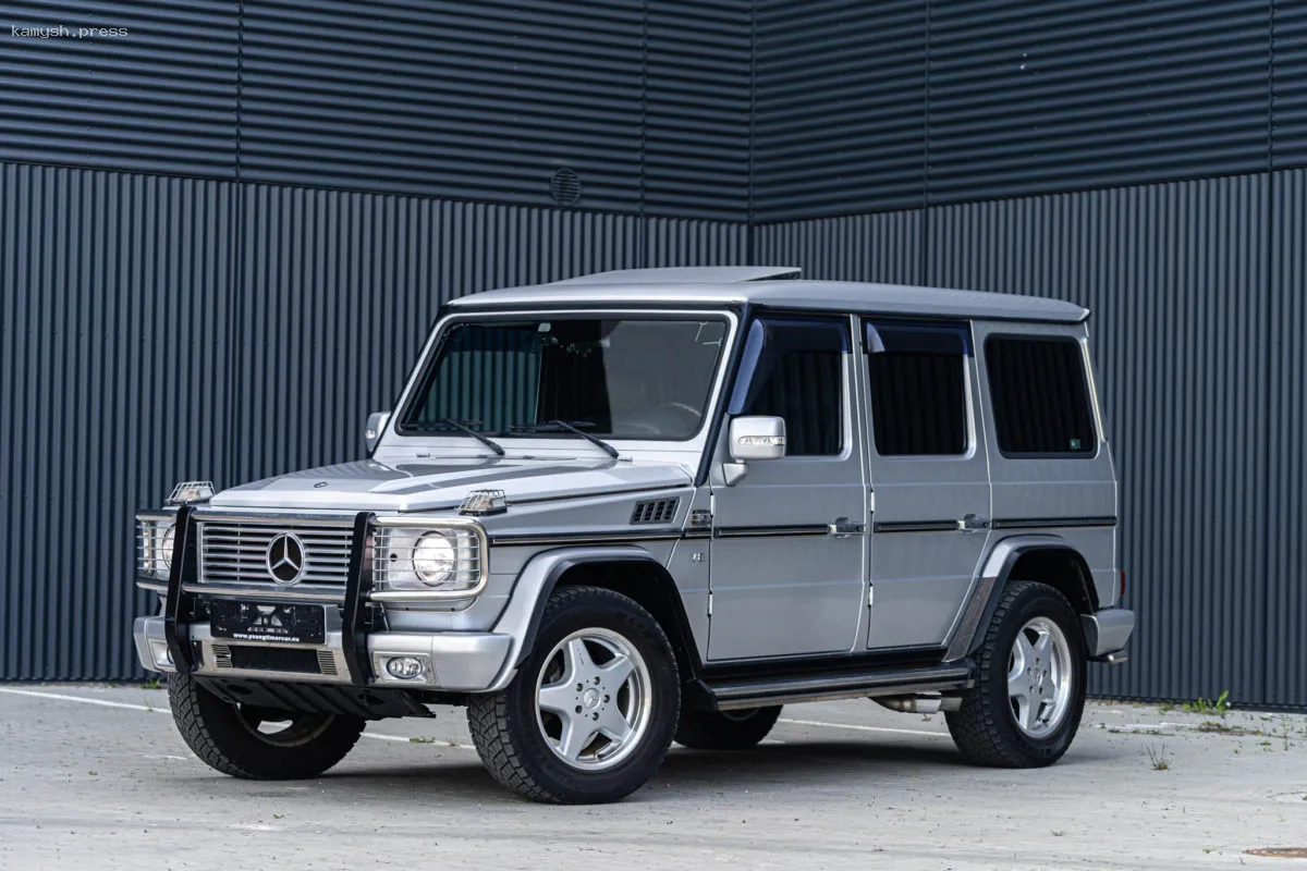 В России выставили на продажу редкий Mercedes-Benz G55 AMG