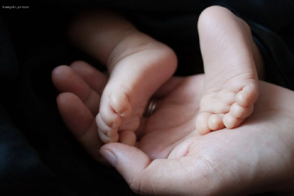 Мать, убившая своего младенца, продолжала получать выплаты, находясь в тюрьме