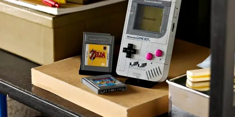 Lego и Nintendo продемонстрировали конструктор, из которого можно собрать консоль Game Boy (ВИДЕО)