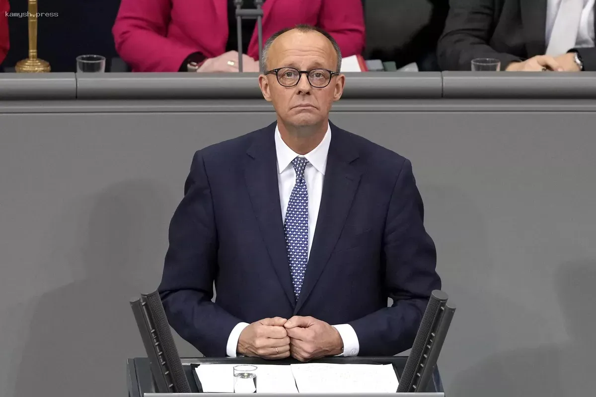 Мерц сообщил, что Берлин считает вопрос репараций от Варшавы юридически завершённым