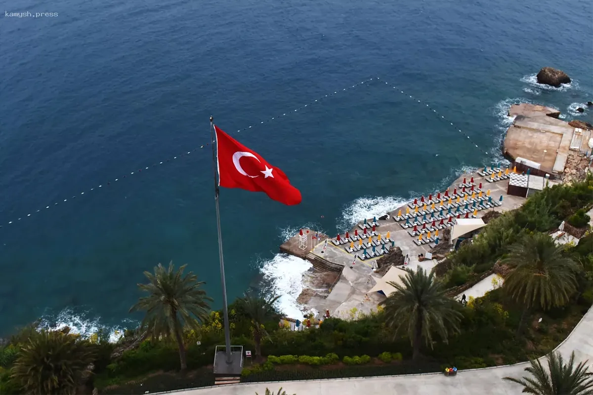 Туроператор Воронина объявил Турцию доступным направлением для летнего отпуска