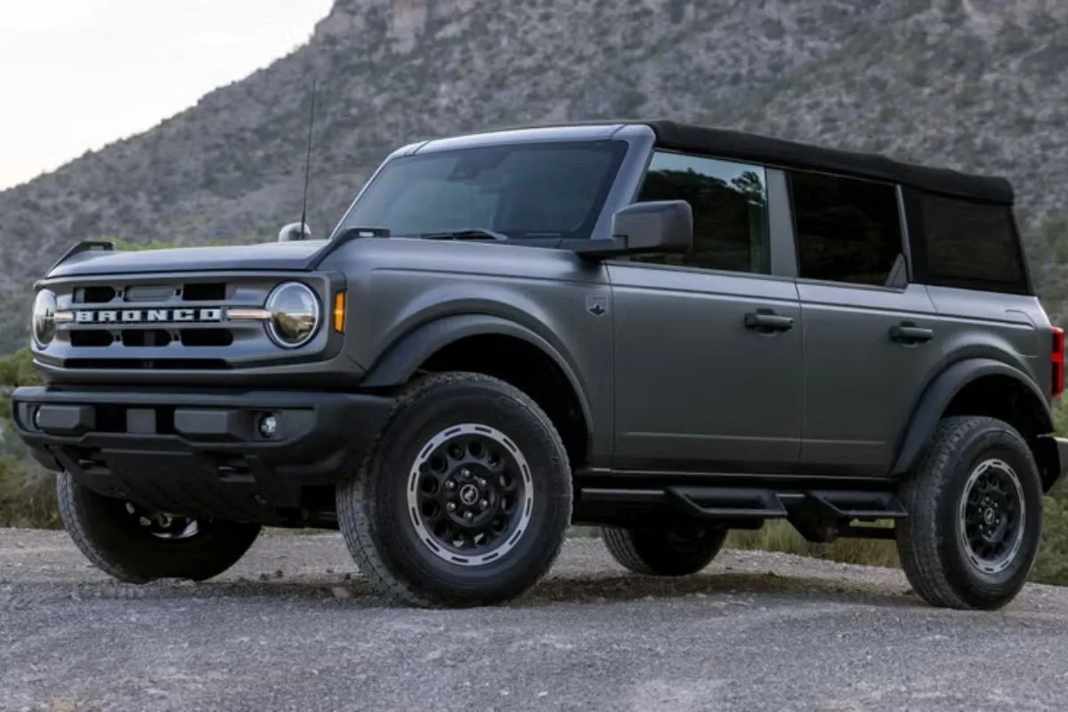 Ford выпустил предупреждение для владельцев SUV Bronco
