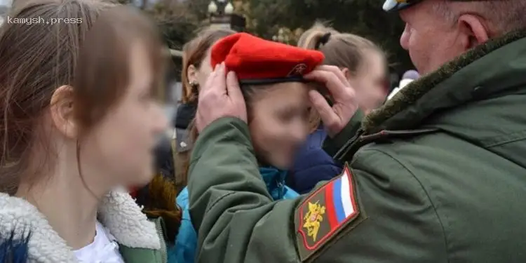 Российские оккупанты похищают украинских детей, обещая «реабилитацию» в Подмосковье — ЦНС