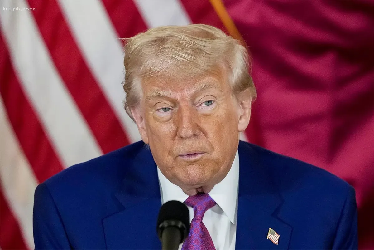 Трамп объявил о новом ударе по лодке наркоторговцев