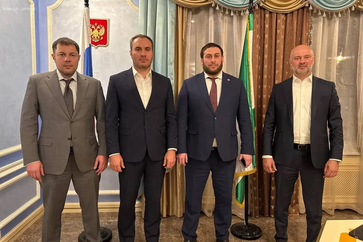 Власти Ингушетии встретились с учащимися в Москве