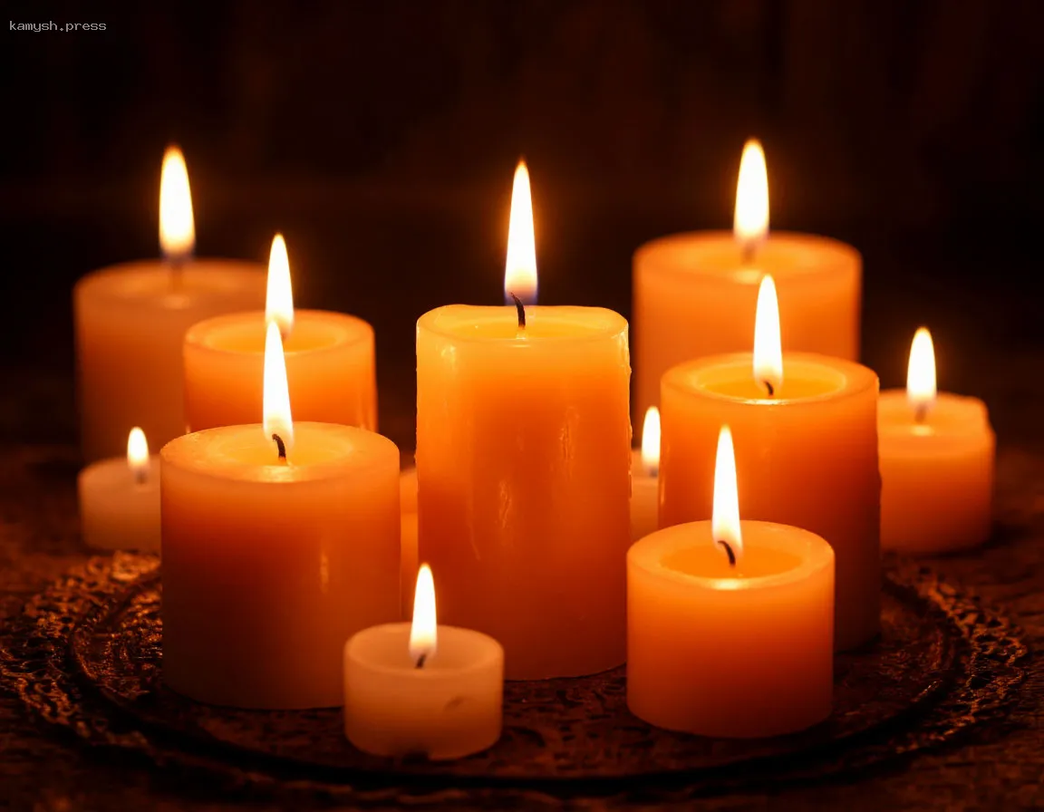 В Новосибирске зажгли свечи в честь Международного дня пропавших детей