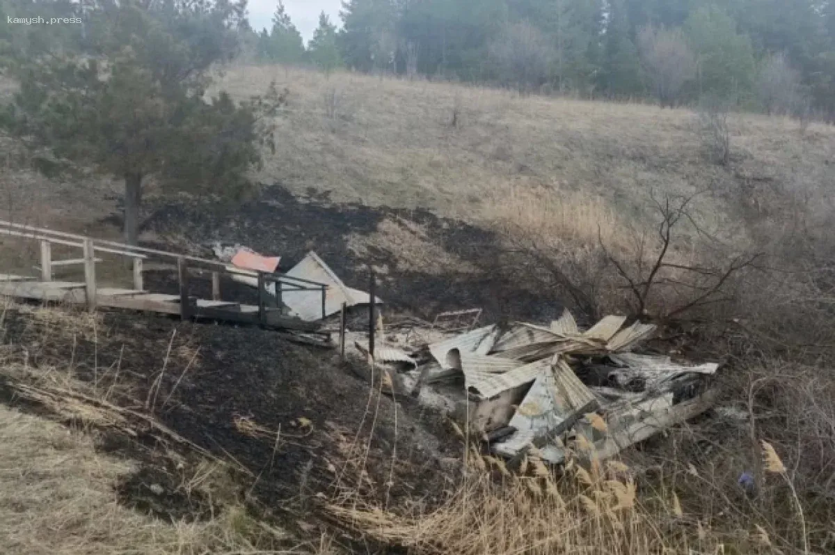 Пожар уничтожил купель у святого источника Николая Чудотворца в Ульяновске