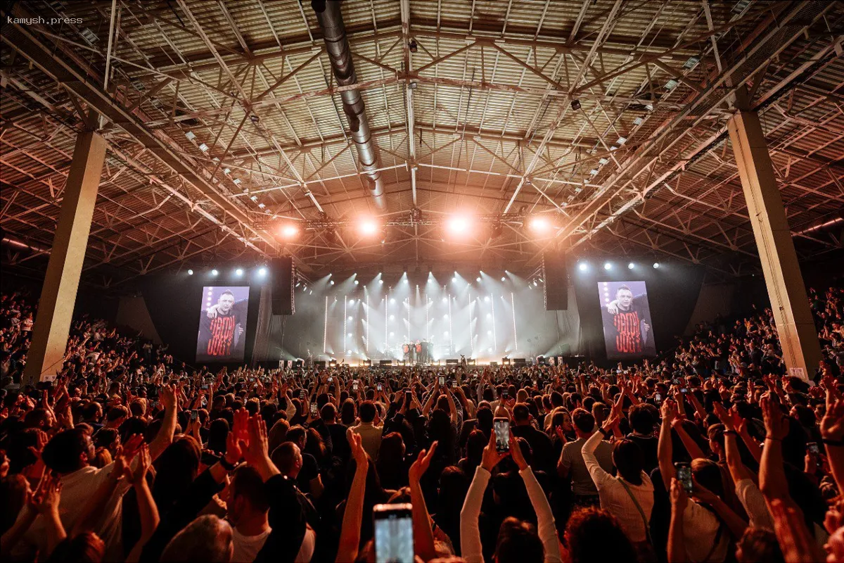 Группа «Звери» отменила свои требования к Минкульту Тверской области после отмены концерта