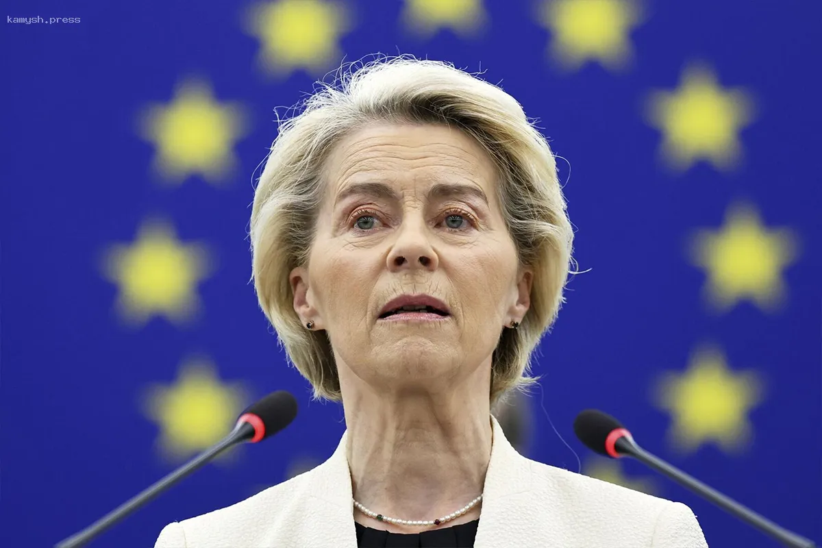 Фон дер Ляйен не смогла убедить Трампа снять пошлины на экспорт из ЕС