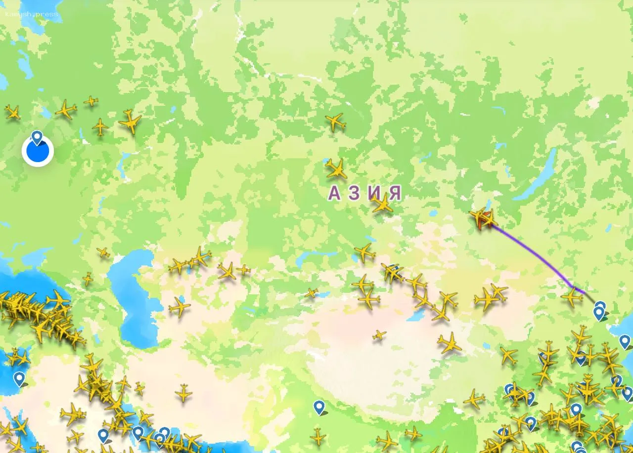 Лидер Китая Си Цзиньпин отправился в Москву для участия в празднованиях 9 мая