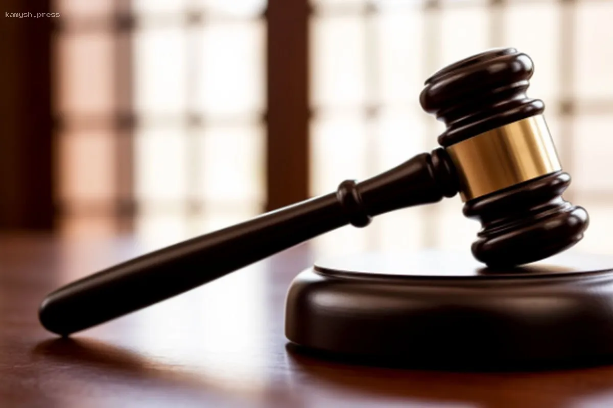 Два человека осуждены за жестокое нападение на 17-летнего юношу в Вологодской области