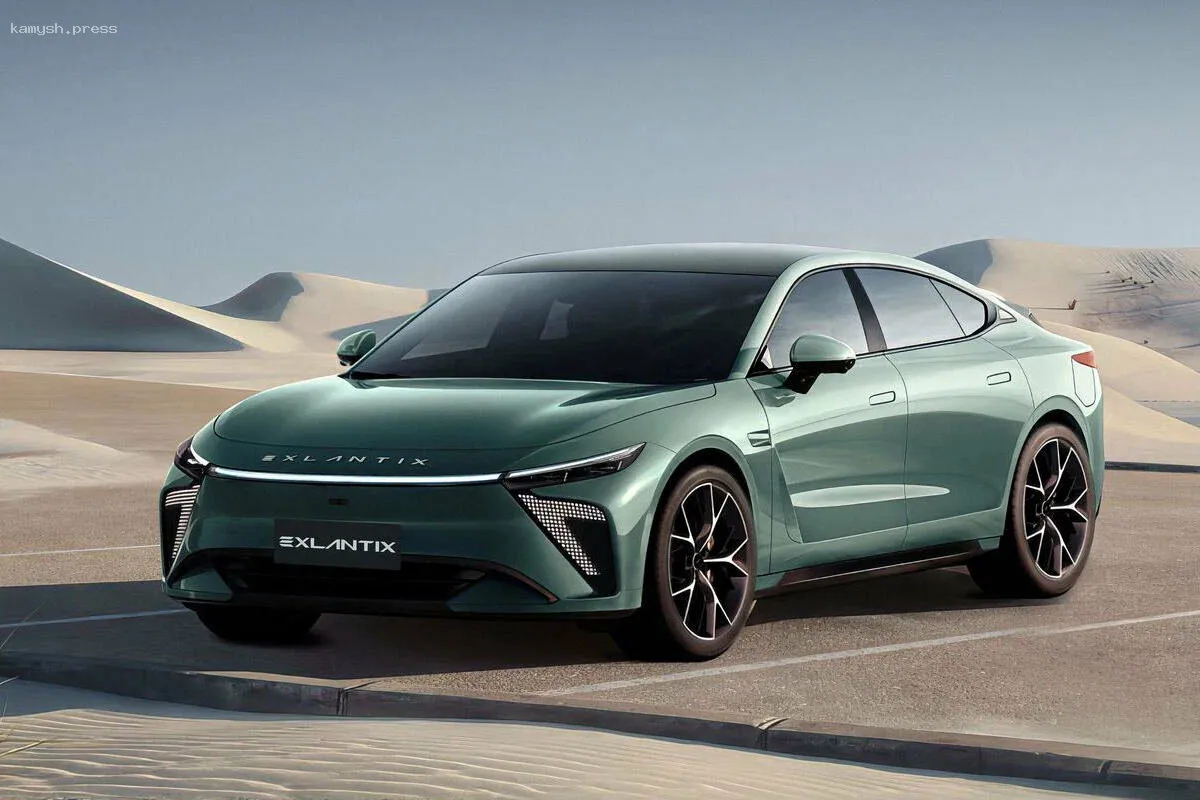 Электроседан Exlantix ES установил новый рекорд в маневрировании