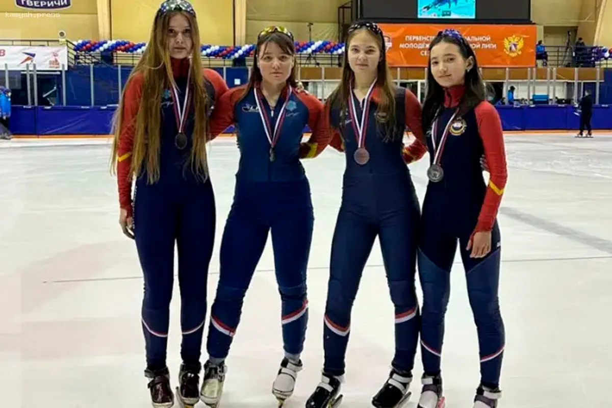 Школа шорт-трека из Мордовии вернулась с наградами из Твери