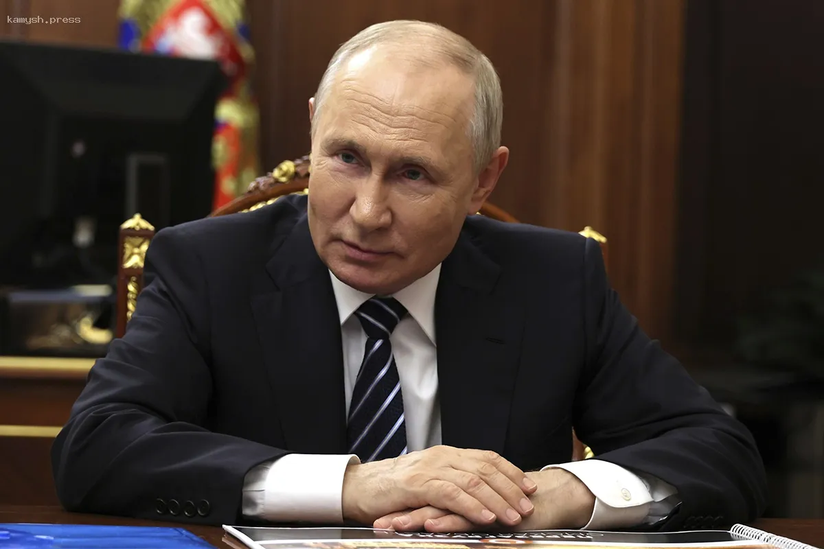 Путин предупредил немцев о недопустимости восхищения нацистами