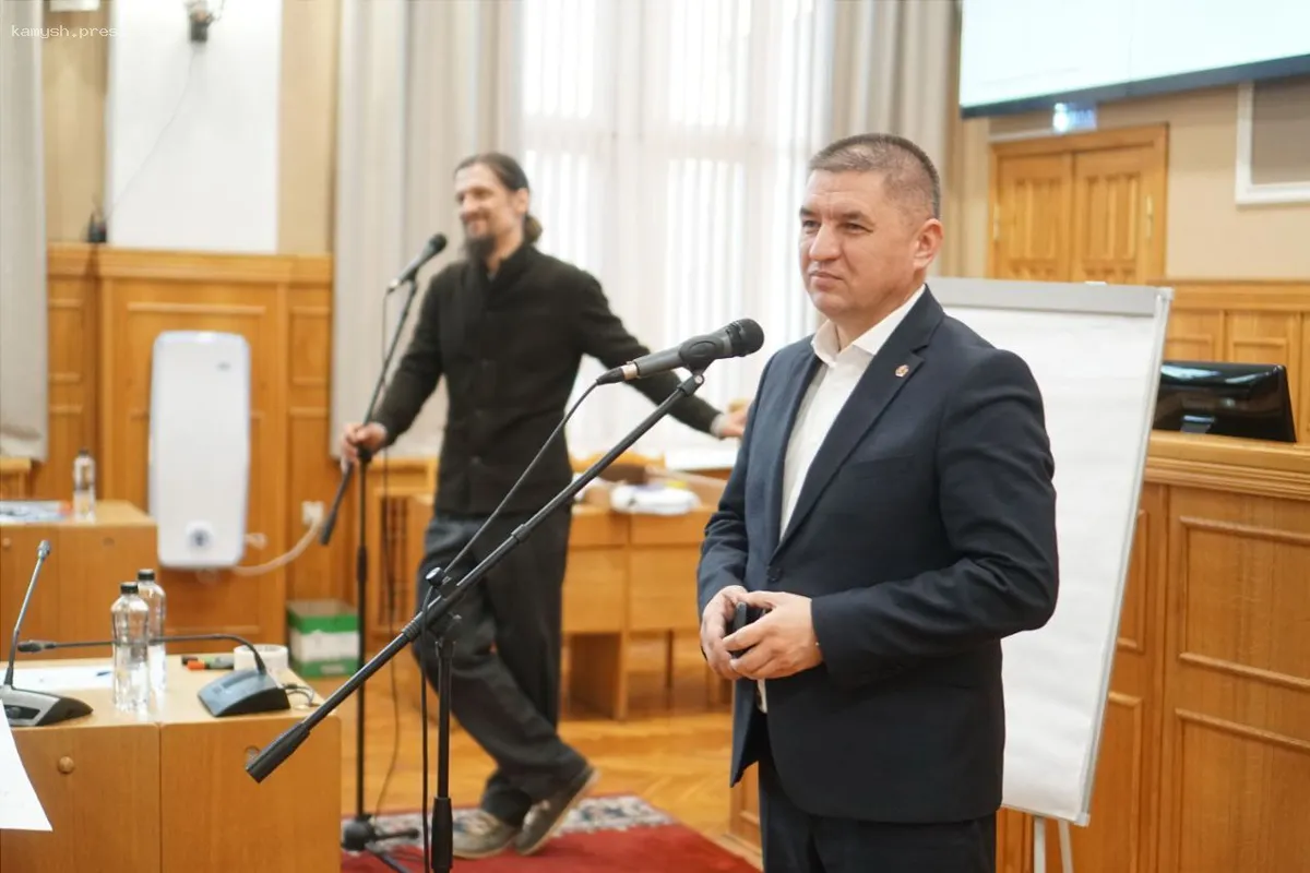 Мэр Владимир Доброхотов: Идеи жителей по улучшению Чебоксар отражают их привязанность к городу