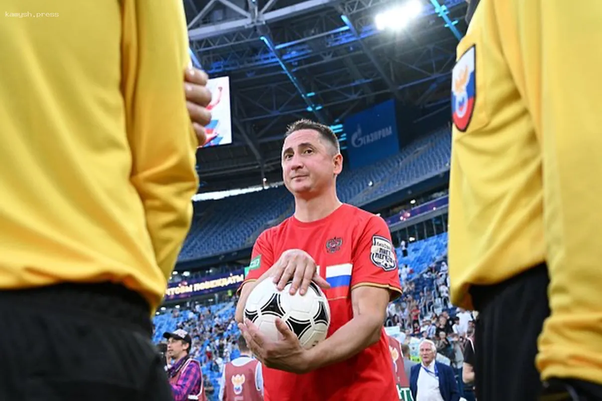 Быстров объяснил, что не переехал в АПЛ из-за любви к Родине