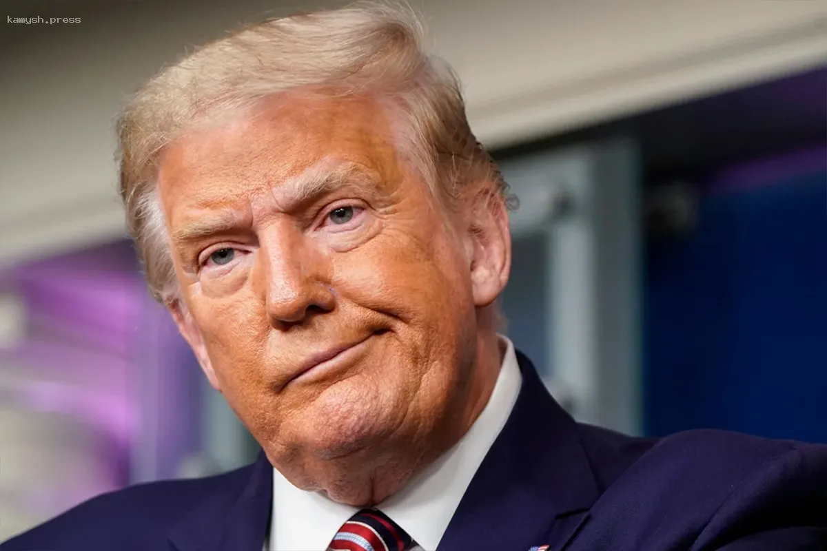 Рейтинг Трампа достиг рекордно низкого уровня с начала его президентства