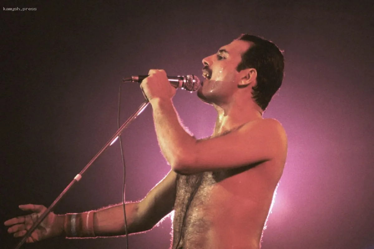 Раскрыты факты о внебрачной дочери фронтмена Queen Фредди Меркьюри