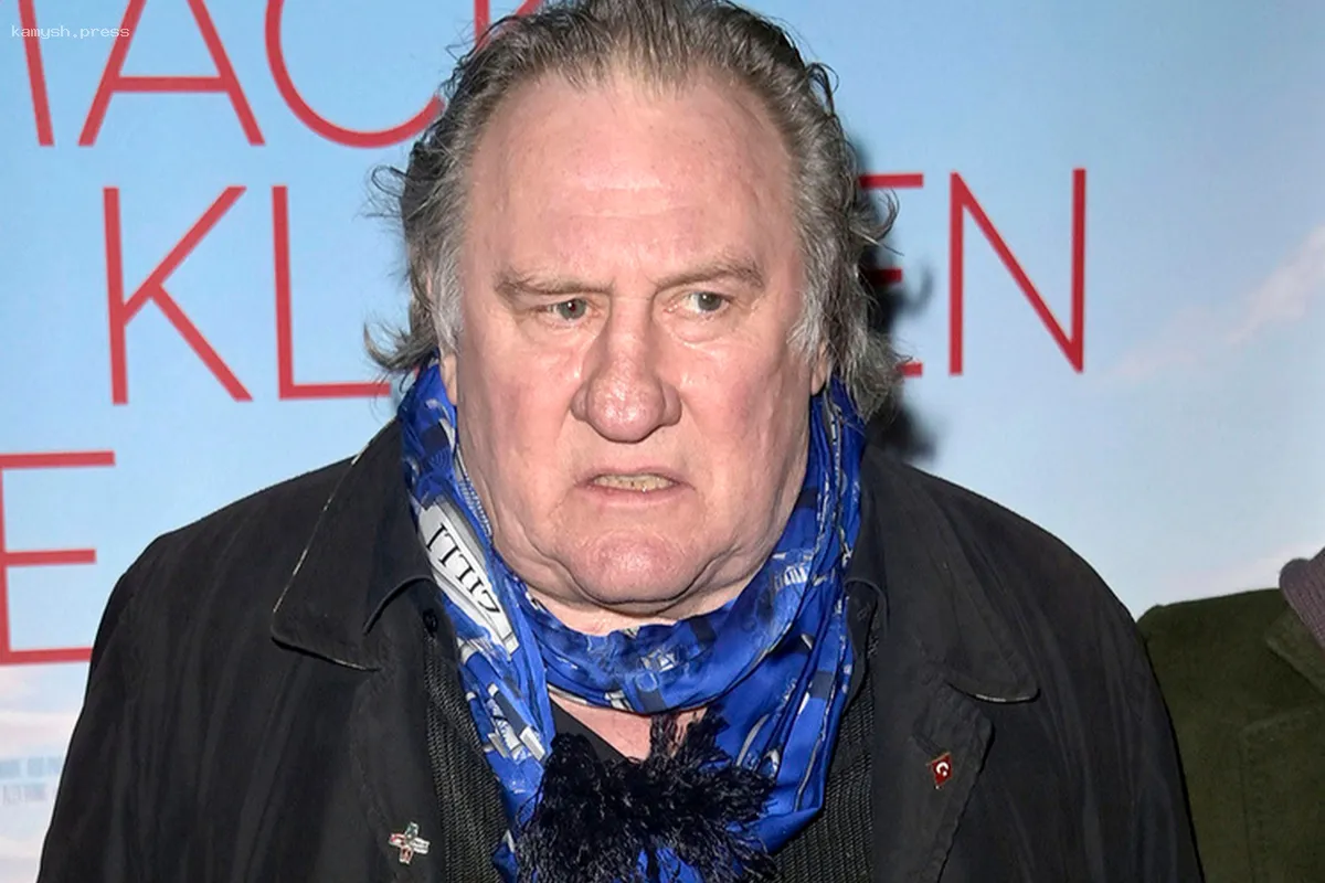 Французская прокуратура требует условный срок в 18 месяцев для Жерара Депардье