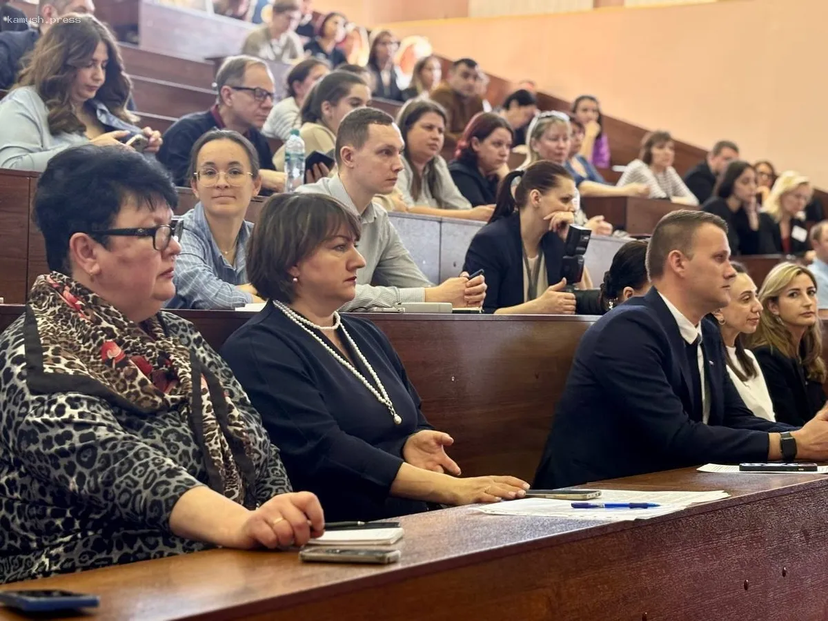 В Городском округе Пушкинский провели семинар-совещание по профилактике деструктивных проявлений в молодежной среде