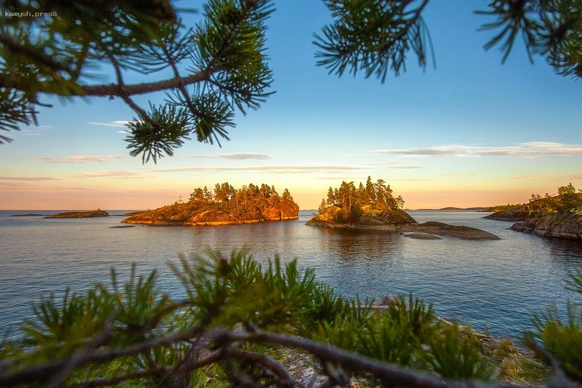 Ленинградская область станет водным мостом в Карелию: запускается проект туристического кластера «Салми»