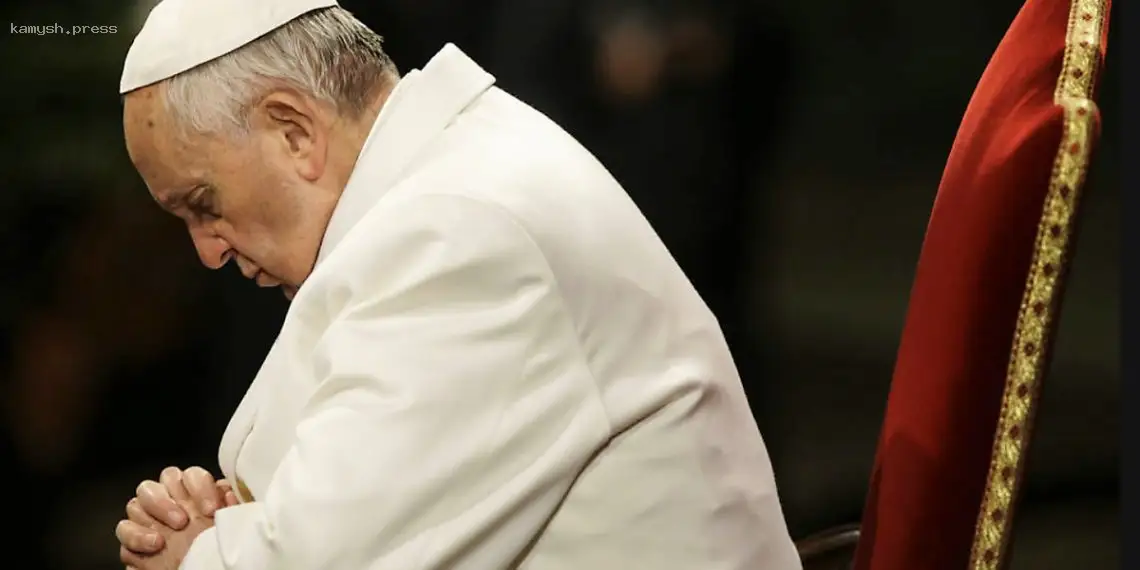 СМИ сообщают о возможной причине смерти Папы Римского Франциска